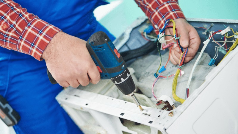 Sarıgöl Franke Franke çamaşır makinesi kart tamiri – Su almama arızası orijinal parça ile giderildi. - Teknik servis örneği